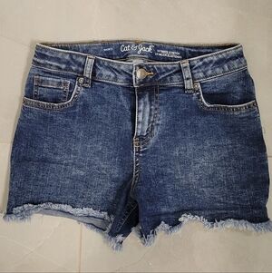 Cat & Jack Girl's Blue Denim Shorts. Size Large